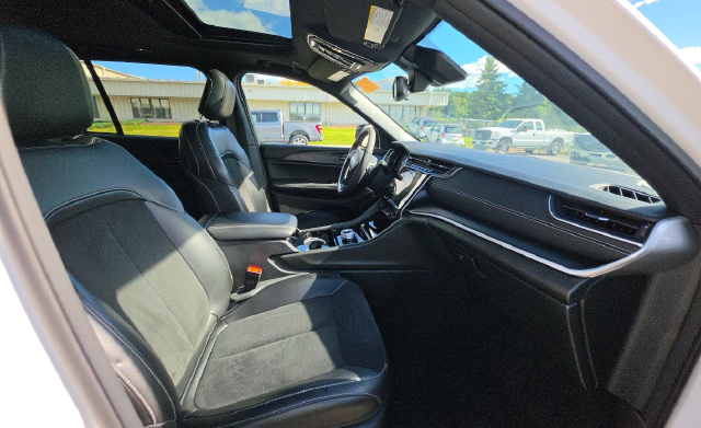 2023 Jeep Grand Cherokee Altitude X SUV