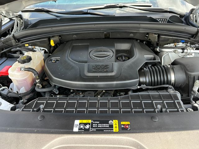 2022 Jeep New Grand Cherokee Summit SUV
