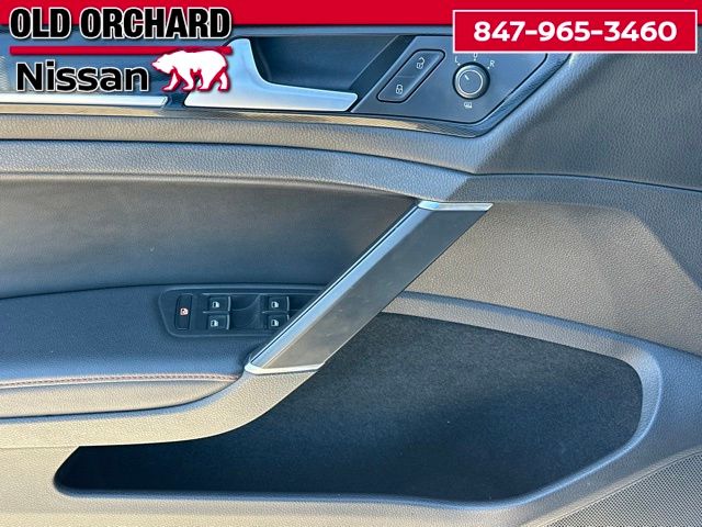 2015 Volkswagen Golf GTI 2.0T SE Hatchback