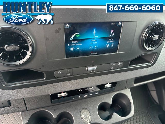 2024 Mercedes-Benz Sprinter 2500 Crew 170 WB Van