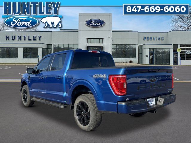 2022 Ford F-150 XLT Truck SuperCrew Cab