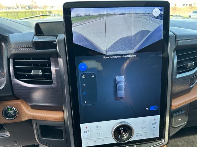 2022 Ford Expedition Max Platinum SUV