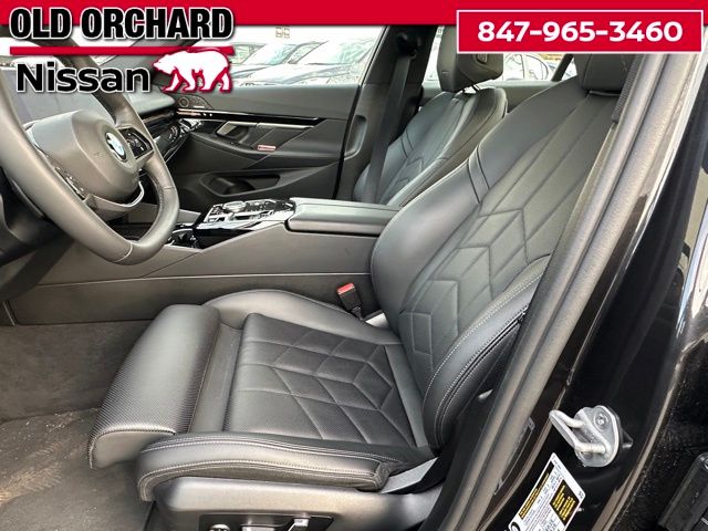 2025 BMW 530i 530i xDrive Sedan