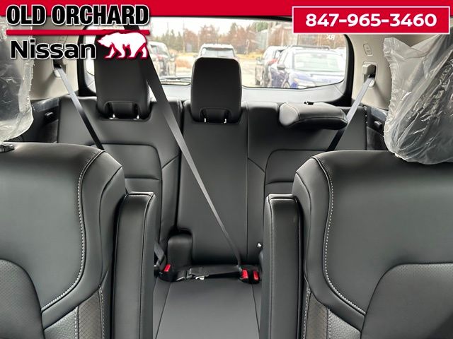 2026 Nissan Pathfinder SL SUV