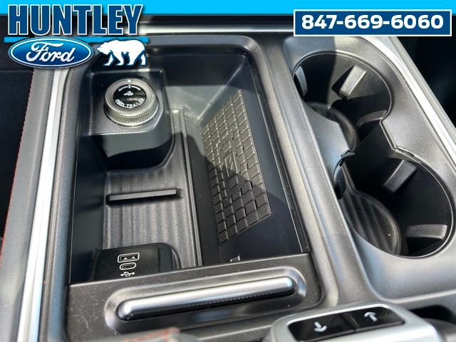 2025 Ford Expedition Active SUV