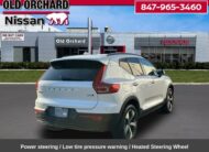 2025 Volvo XC40 B5 Plus Dark Theme SUV