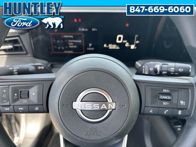 2025 Nissan Kicks S SUV