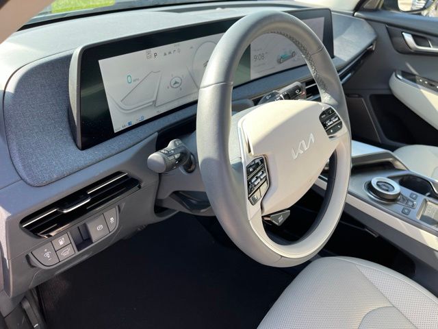 2023 Kia EV6 Wind SUV