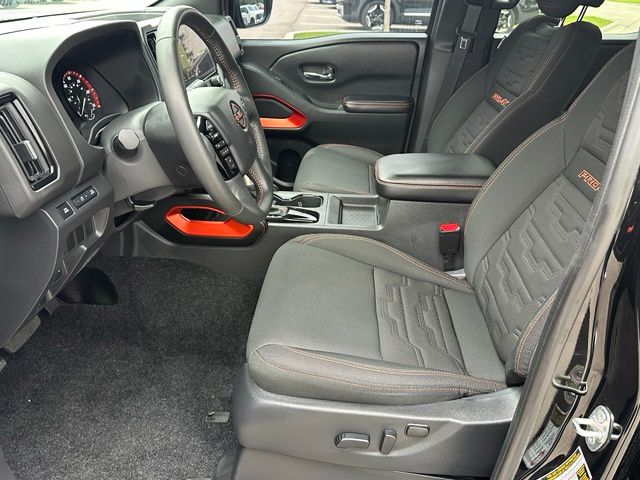2025 Nissan Frontier PRO-4X Truck Crew Cab