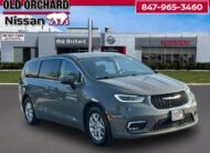 2023 Chrysler Pacifica Touring L Van Passenger Van