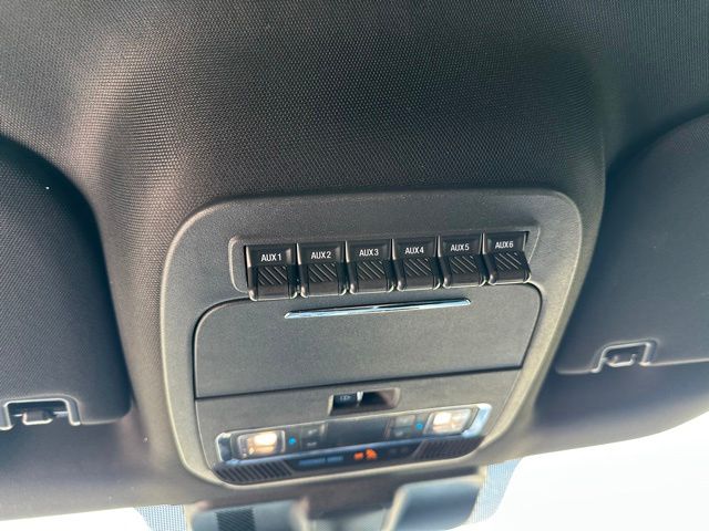 2022 Ford F-150 Raptor Truck SuperCrew Cab