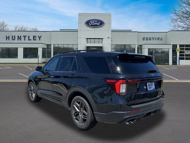 2025 Ford Explorer ST SUV
