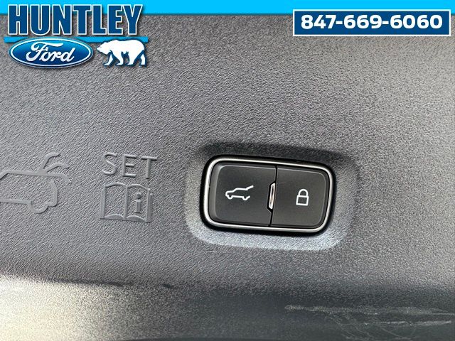 2025 Ford Expedition Active SUV