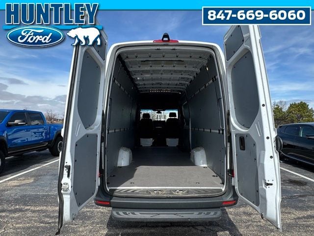 2023 Mercedes-Benz Sprinter 2500 Cargo 170 WB Van Extended Cargo Van
