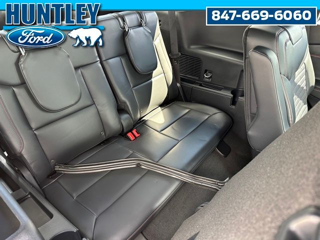 2025 Ford Explorer ST-Line SUV