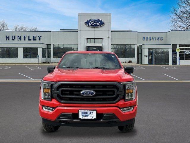 2022 Ford F-150 XLT Truck SuperCrew Cab