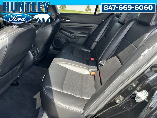 2021 Nissan Altima 2.5 Platinum Sedan