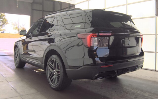 2025 Ford Explorer ST-Line SUV