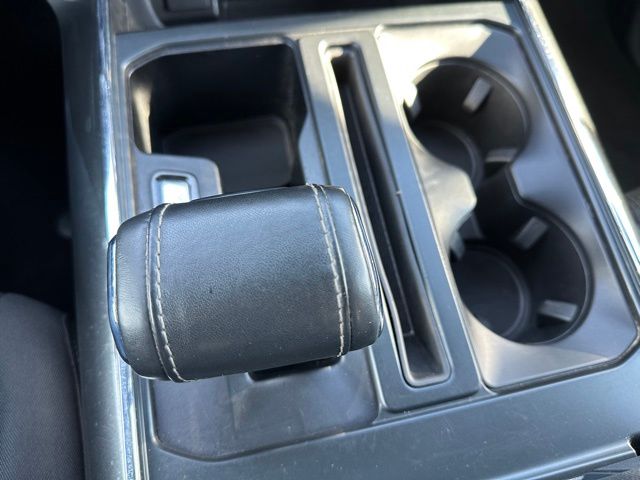 2021 Ford F-150 XLT Truck SuperCrew Cab