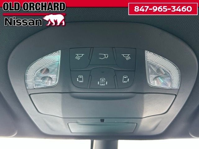 2024 Chrysler Pacifica Touring Van Passenger Van
