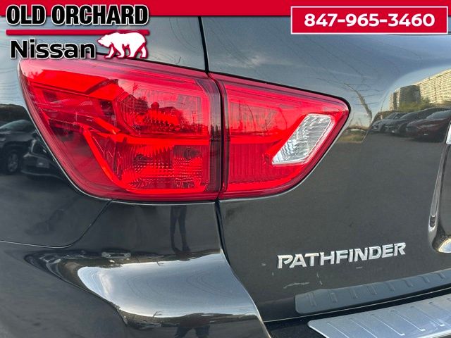 2017 Nissan Pathfinder SL SUV
