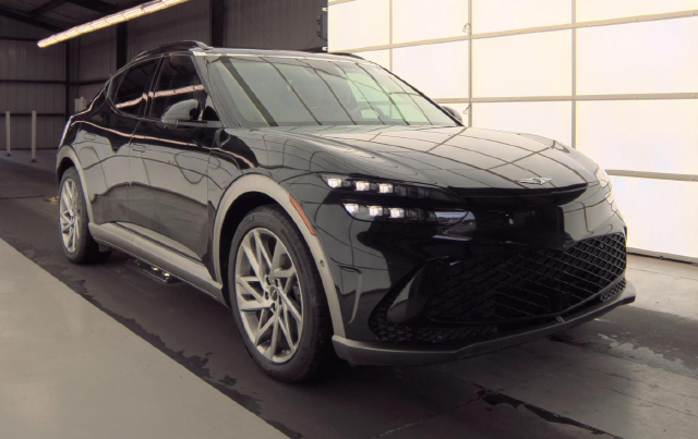 2023 Genesis GV60 Advanced SUV