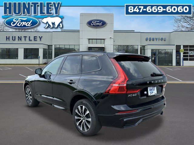 2025 Volvo XC60 B5 Core SUV
