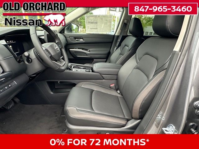 2026 Nissan Pathfinder SL SUV
