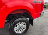 2017 Ford F-250SD XLT Truck