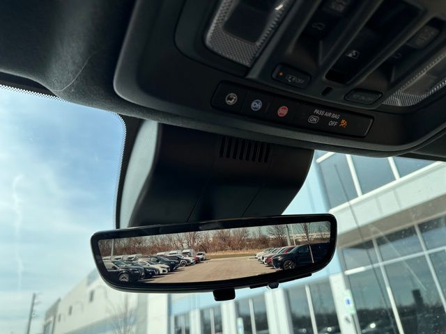 2022 GMC Sierra 1500 Denali Ultimate Truck Crew Cab