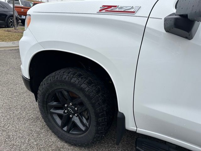 2022 Chevrolet Silverado 1500 LT Trail Boss Truck Crew Cab