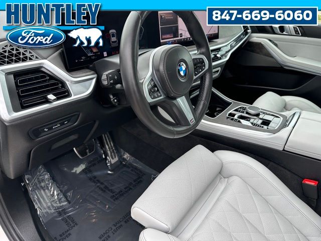2025 BMW X5 xDrive40i SUV