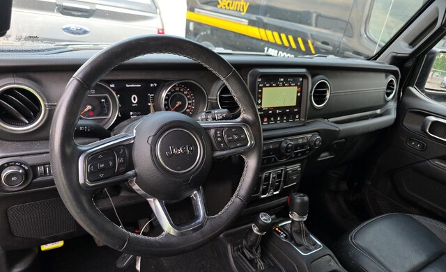 2022 Jeep Wrangler Unlimited Sahara SUV