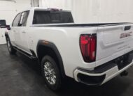 2022 GMC Sierra 2500 HD Denali Truck Crew Cab