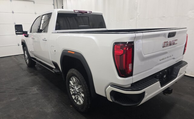 2022 GMC Sierra 2500 HD Denali Truck Crew Cab