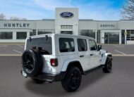 2021 Jeep Wrangler Unlimited Sahara Altitude SUV