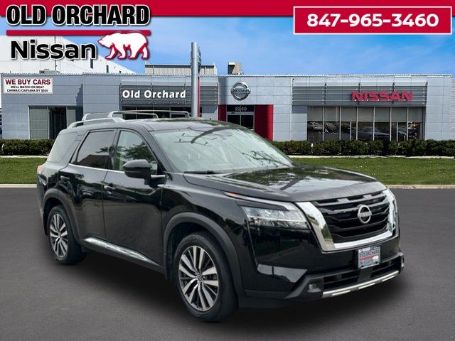 2022 Nissan Pathfinder Platinum SUV