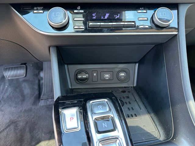 2023 Hyundai Sonata Hybrid Limited Sedan