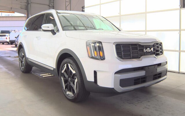2024 Kia Telluride S SUV
