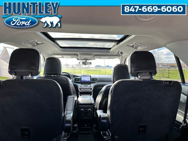 2023 Ford Explorer XLT SUV