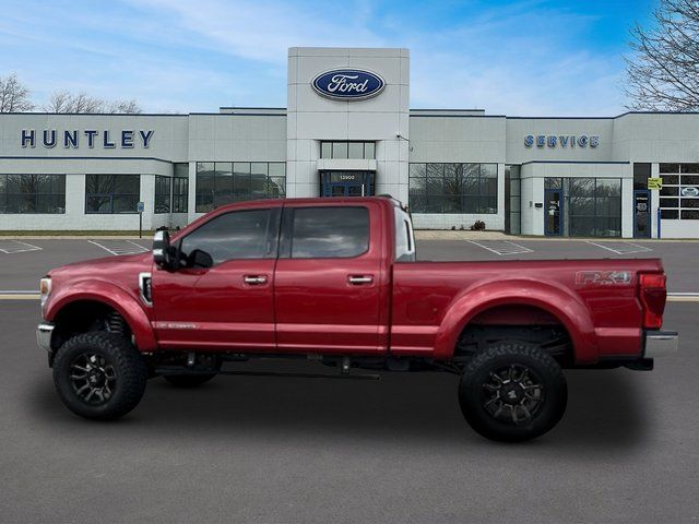 2022 Ford F-250 Lariat Truck Crew Cab