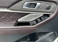 2025 Ford Explorer Platinum SUV
