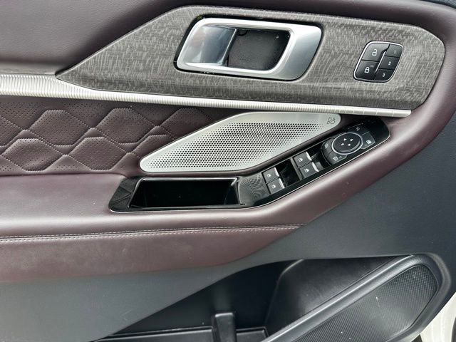 2025 Ford Explorer Platinum SUV
