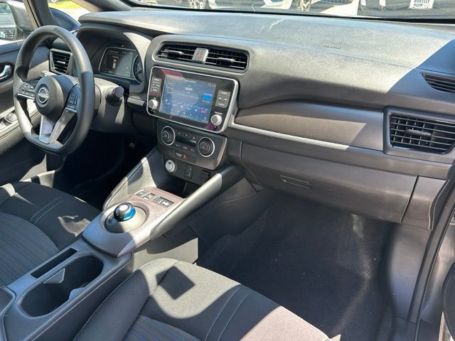 2025 Nissan LEAF S Hatchback