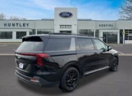 2025 Kia Carnival SX Van Passenger Van