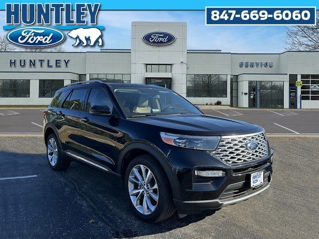 2022 Ford Explorer Platinum SUV