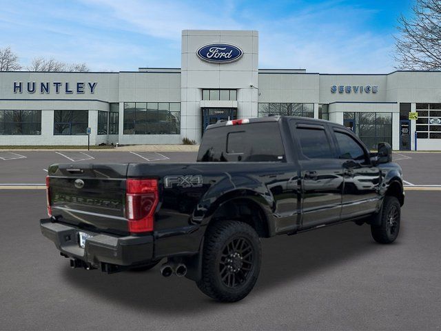 2022 Ford F-350 Lariat Truck Crew Cab
