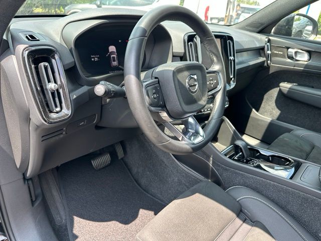 2023 Volvo XC40 Recharge Pure Electric Ultimate SUV