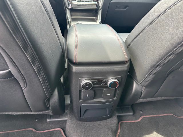 2023 Ford Explorer ST-Line SUV