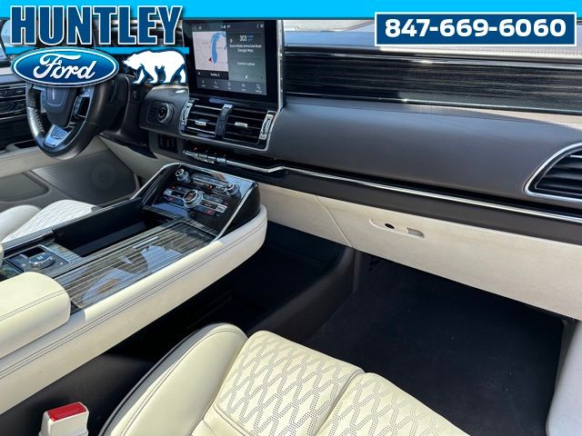 2021 Lincoln Navigator Black Label SUV